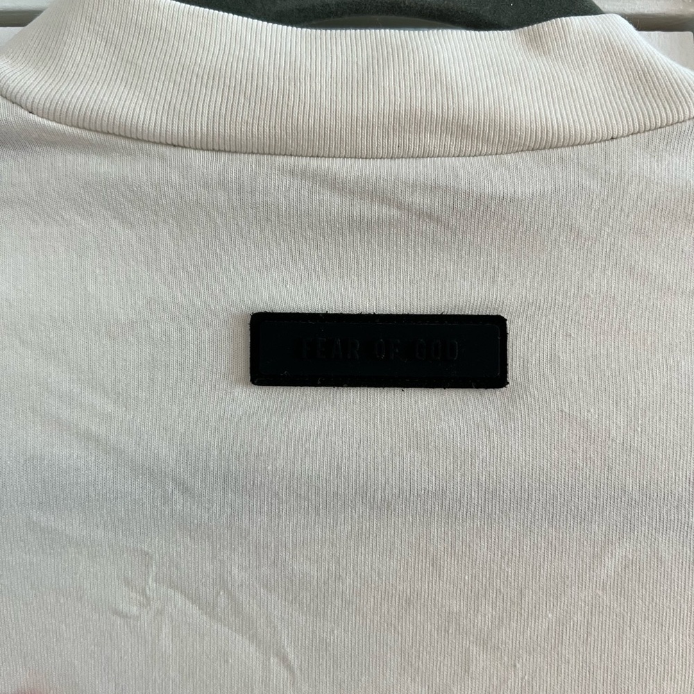 Essentials Men's Cloud Dancer Vneck - image 7